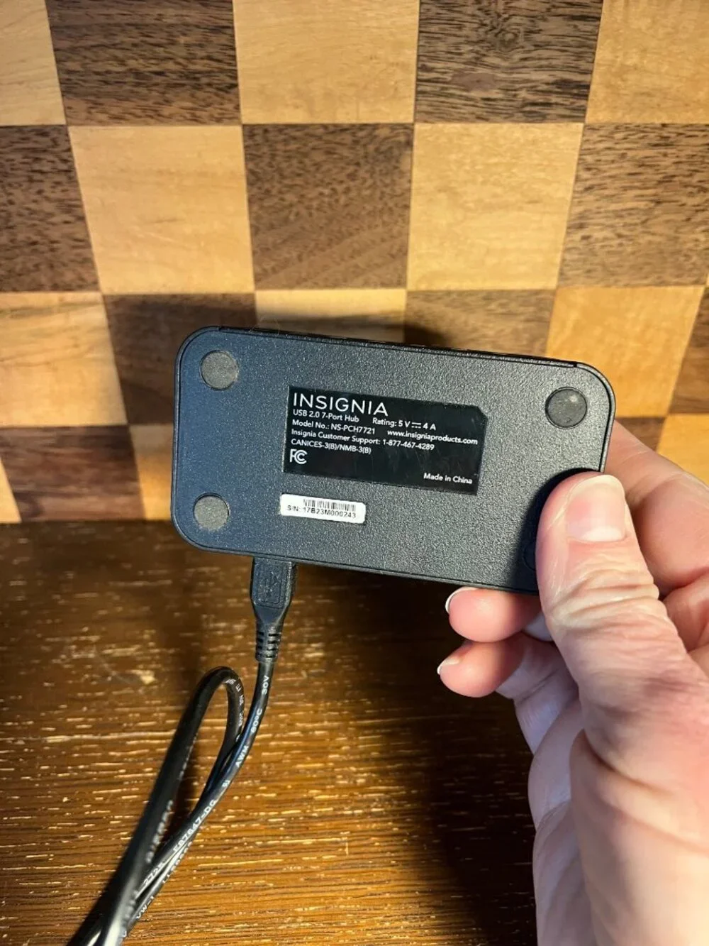 Insignia USB 2.0 7 Port